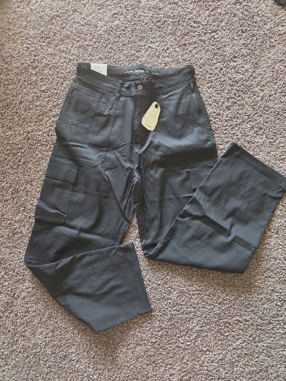 NWT Prana Stretch Zion Cargo Hiking Pants Black Size 12